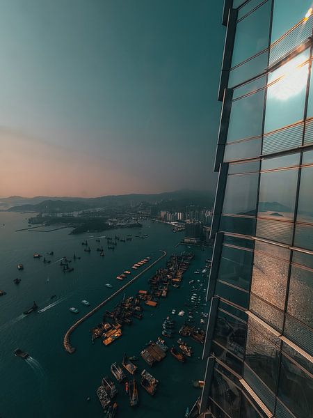 Hong Kong by Hello Pompoyo