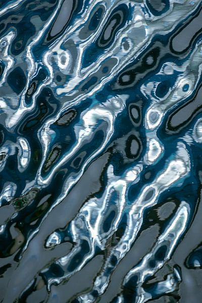 Exciting blue abstract water image by Betty van Engelen