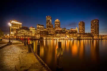 BOSTON Fan Pier Park & Skyline Boston in the evening by Melanie Viola