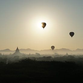 Bagan, Myanmar (Birmanie) sur Ilse van N