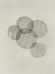 Œuvre d'art représentant des cercles abstraits dans des tons de beige doux