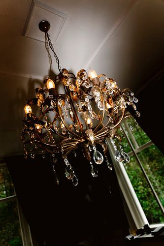 Kronleuchter an der Decke