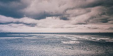Dunkle Melancholie in Cuxhaven an der deutschen Nordseeküsteküste von Jakob Baranowski - Photography - Video - Photoshop