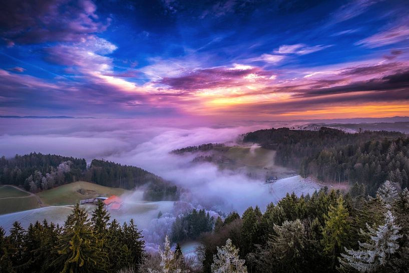 MOUNTAIN RIVER SUN by Simon Schuhmacher
