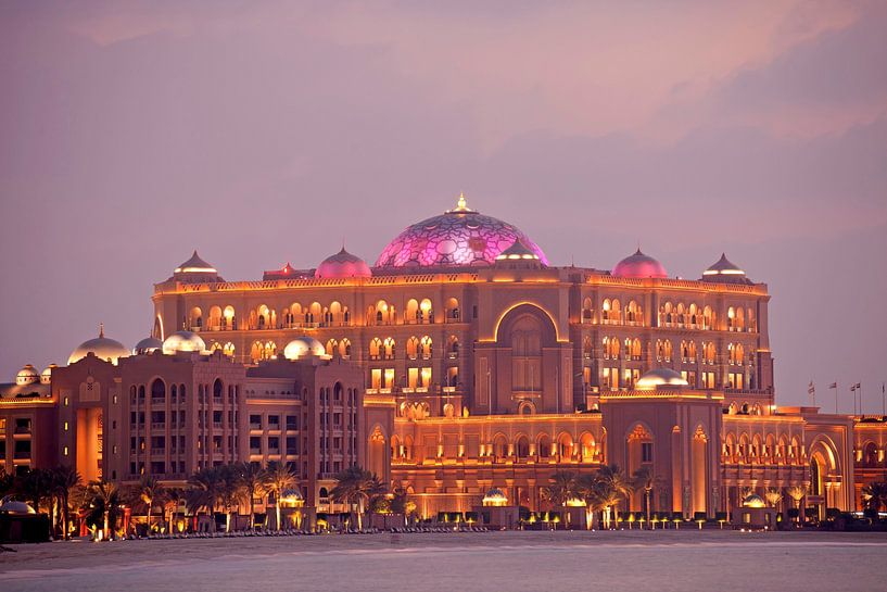 Luxury Hotel Emirates Palace by Peter Schickert