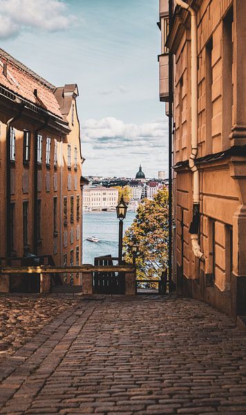 Stockholm by Hello Pompoyo