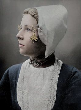 Old portrait of a Zeeland girl from Walcheren by Affect Fotografie