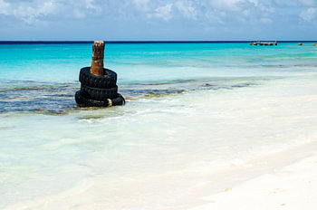 50 shades of blue sea Klein Curacao