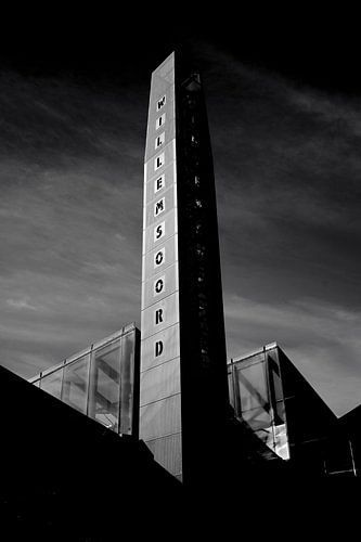 Marin peint sur un mur