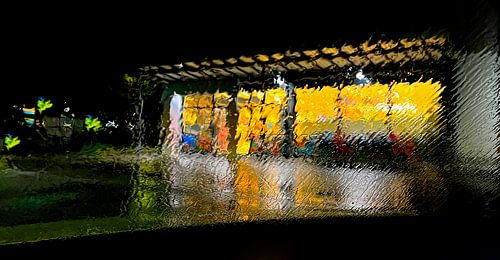 Regen-vervormde lichten