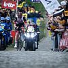 Mathieu van Poel en route vers la victoire au Tour des Flandres sur Leon van Bon