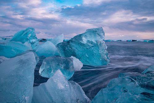 IJsland, Diamant Beach, ijsbergen op het strand