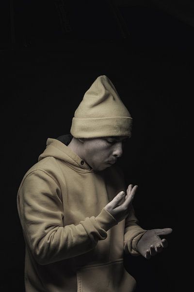 Rap artist claps his hands by Besa Art