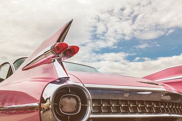 De pink Cadillac van Martin Bergsma