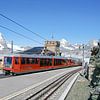Station Gornergrat met zicht op de Matterhorn van Kees van den Burg