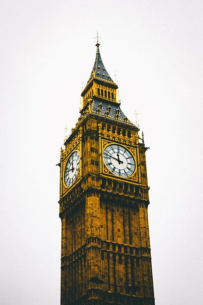 Big Ben by Hello Pompoyo