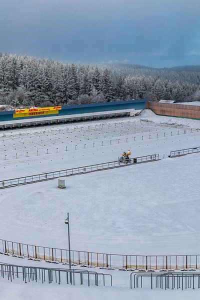 Prachtig winterlandschap op de hoogten van het Thüringer Wald van Oliver Hlavaty