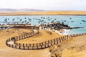 Vissershaven van Lagunillas, Reserva Nacional Paracas - Peru van Pascal van den Berg