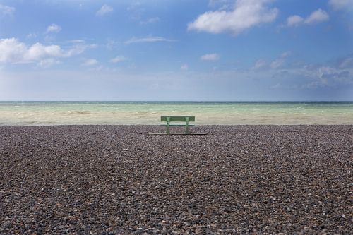 A lonely bench by Evelien Bauwens