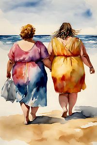 2 gesellige Damen machen einen Spaziergang am Strand
