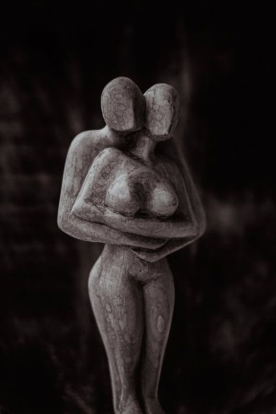 Less is more by Melanie Schat