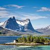Bewoond eilandje, Lofoten, Noorwegen van Rietje Bulthuis