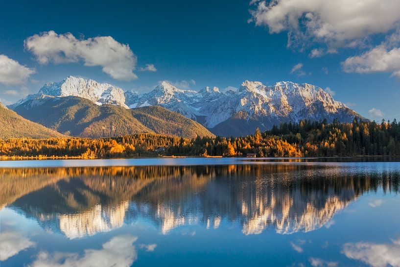 Bergsee in den bayerischen Alpen von Dieter Meyrl