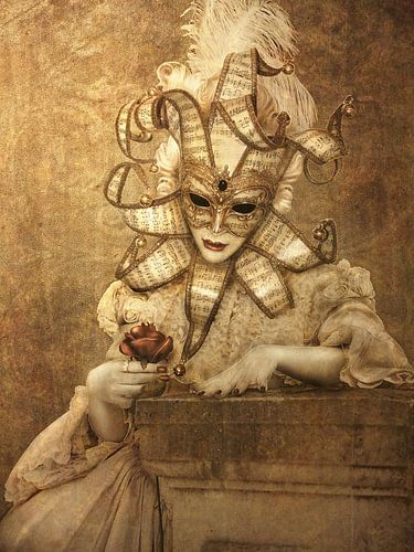 The woman with the music mask