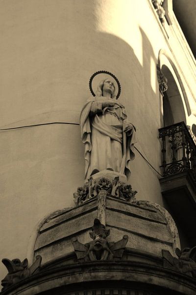 Standbeeld Maria in Barcelona von Tessa Louwerens