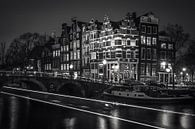 Stroke of light by Iconic Amsterdam thumbnail