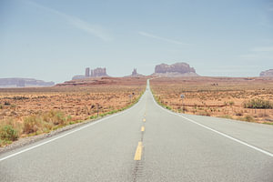 Highway durch Monument Valley