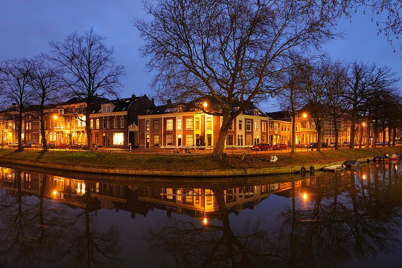 Weerdsingel Oostzijde à Utrecht près de Begijnekade par Donker Utrecht