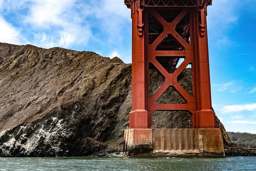 Golden Gate Tower Base, San Francisco, USA von Aloke Design