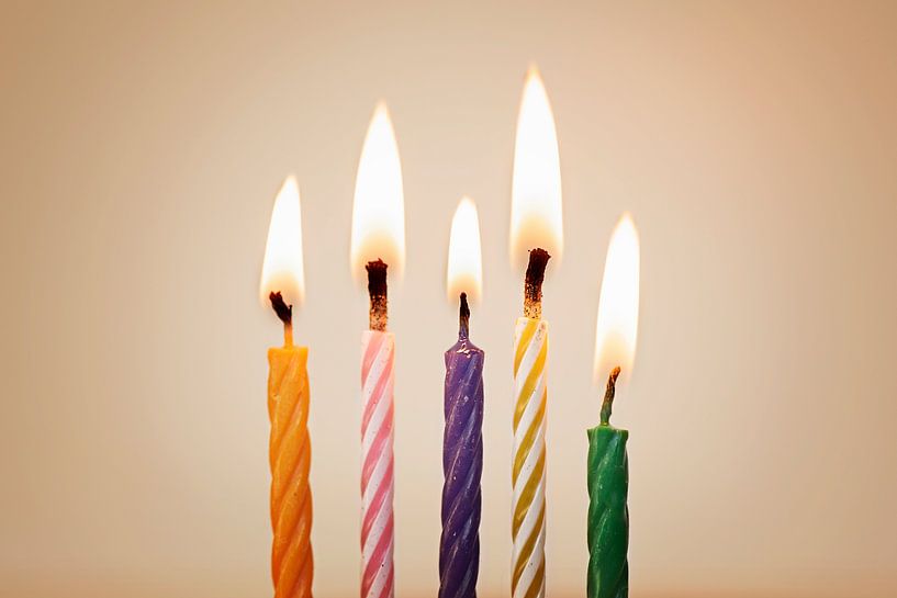 5 candles by Maren Oude Essink