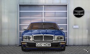 Jaguar XJ40