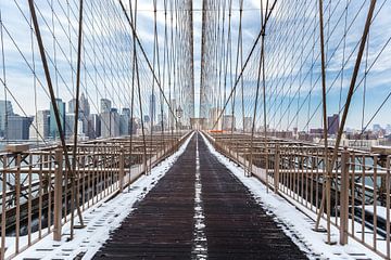 Brooklyn Bridge mit Skyline NY von Inge van den Brande