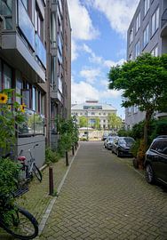 Utrechtsedwarsstraat Amsterdam by Peter Bartelings