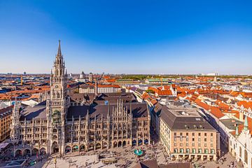 Nieuw stadhuis op de Marienplatz in München