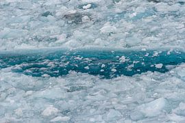 Gletscherblau - Die unmögliche Farbe von uraltem, verdichtetem Eis von Carsten Lenz Photography