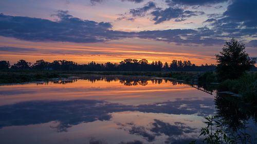 Middle Regge at dawn