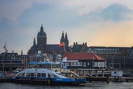 View of Amsterdam by Jan Willem Oldenbeuving