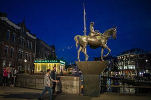Amsterdam - Reiterstandbild Köningin Wilhelmina