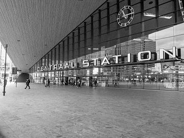 Gare ferroviaire de Rotterdam sur Evelien Brouwer
