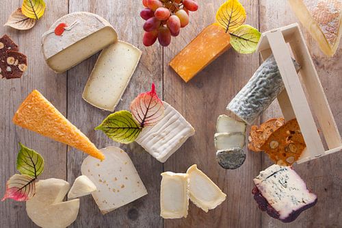 Vitrine contemporaine pour plateau de fromages