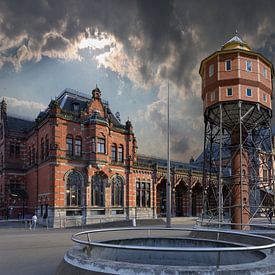 Groningue . La gare et le château d'eau, La salle du haut sur Aad Trompert