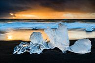 Jokulsarlon Beach by Arnaud Bertrande thumbnail