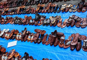 Schoenen op een rij van Sujon Photo