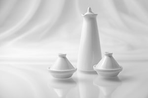 Puur: wit stilleven tajines