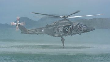 Leonardo AW-139 van de Maleisische Marine. van Jaap van den Berg