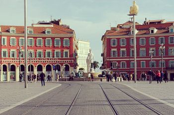 Stadtzentrum von Nizza, Frankreich - Straßenfotografie in Europa